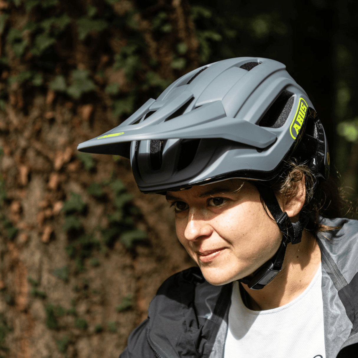 Abus MTB Helmet Cliffhanger MIPS Open Face Helmet