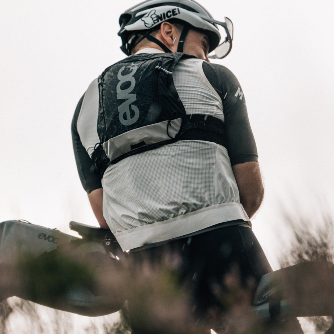 EVOC Hydro Pro Ultra 1.5 + Hydration Bladder 1.5