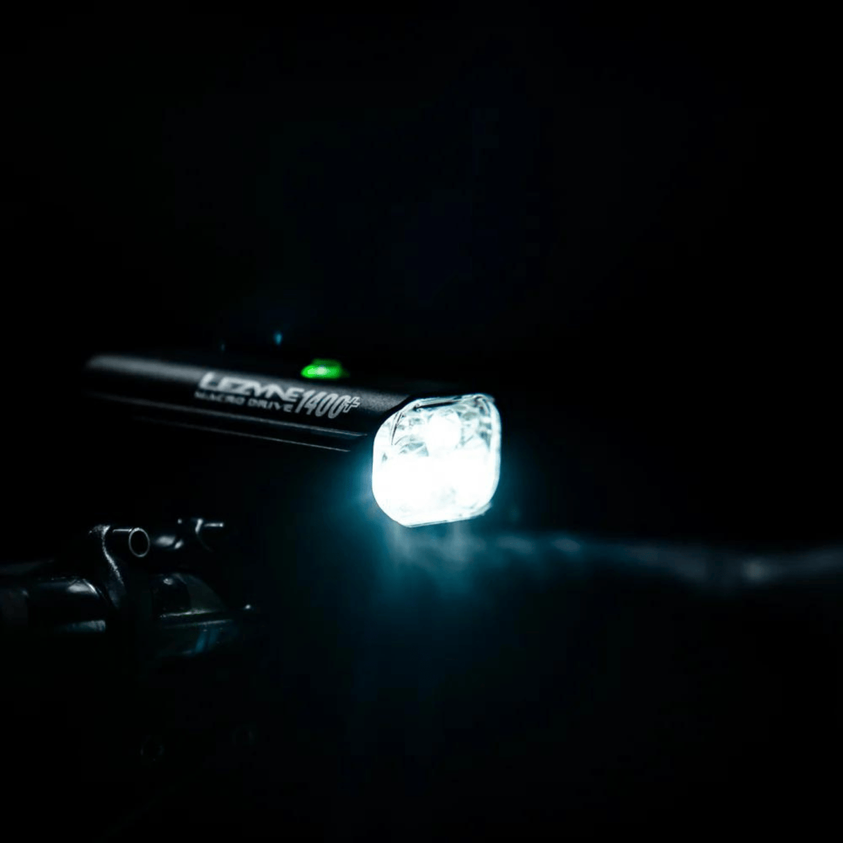 Lezyne Handlebar Lights Macro Drive 1400+ LZ1LED4V737