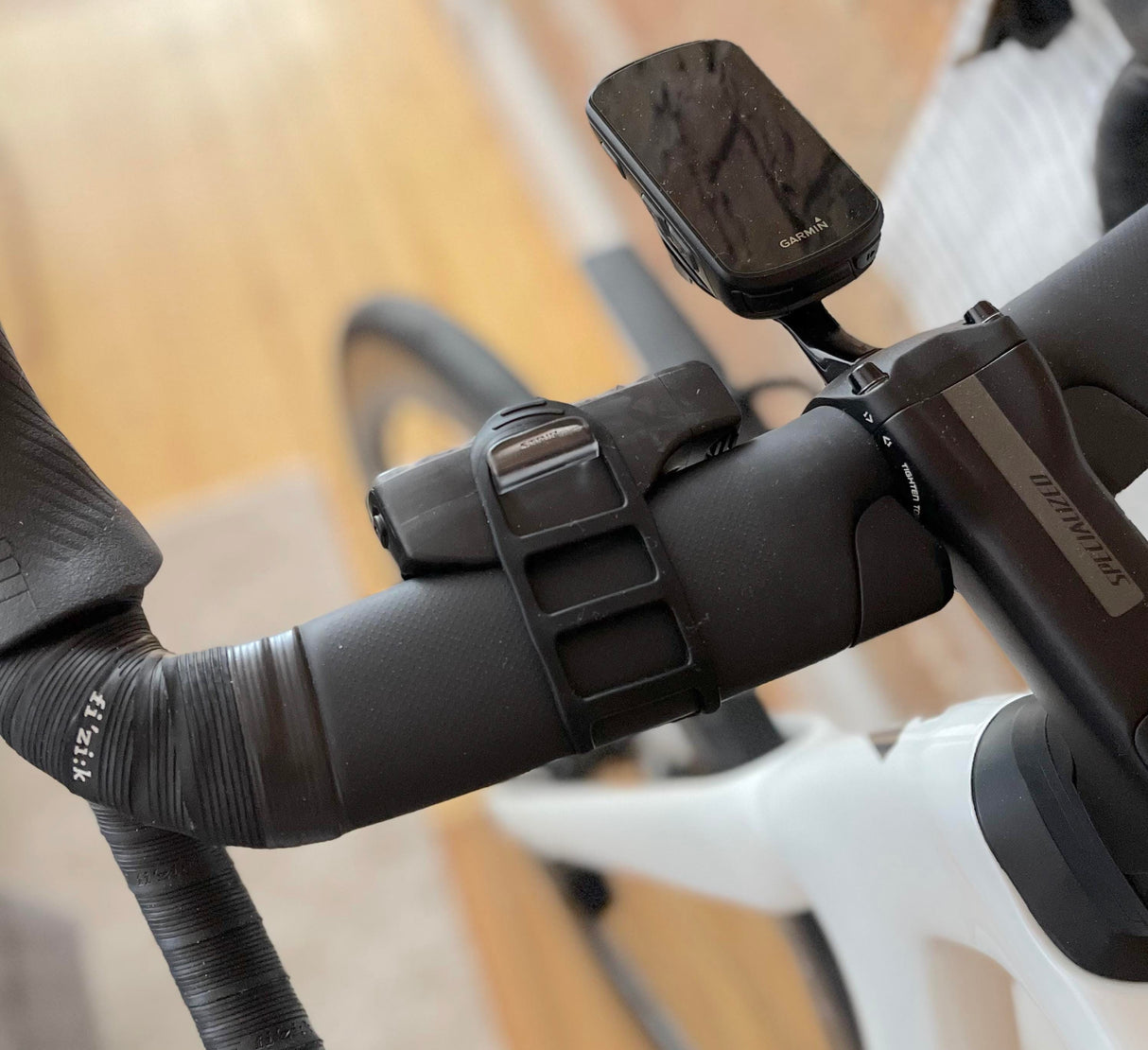 Lezyne Handlebar Lights Strip Drive Front Light LZ1LED21FV304