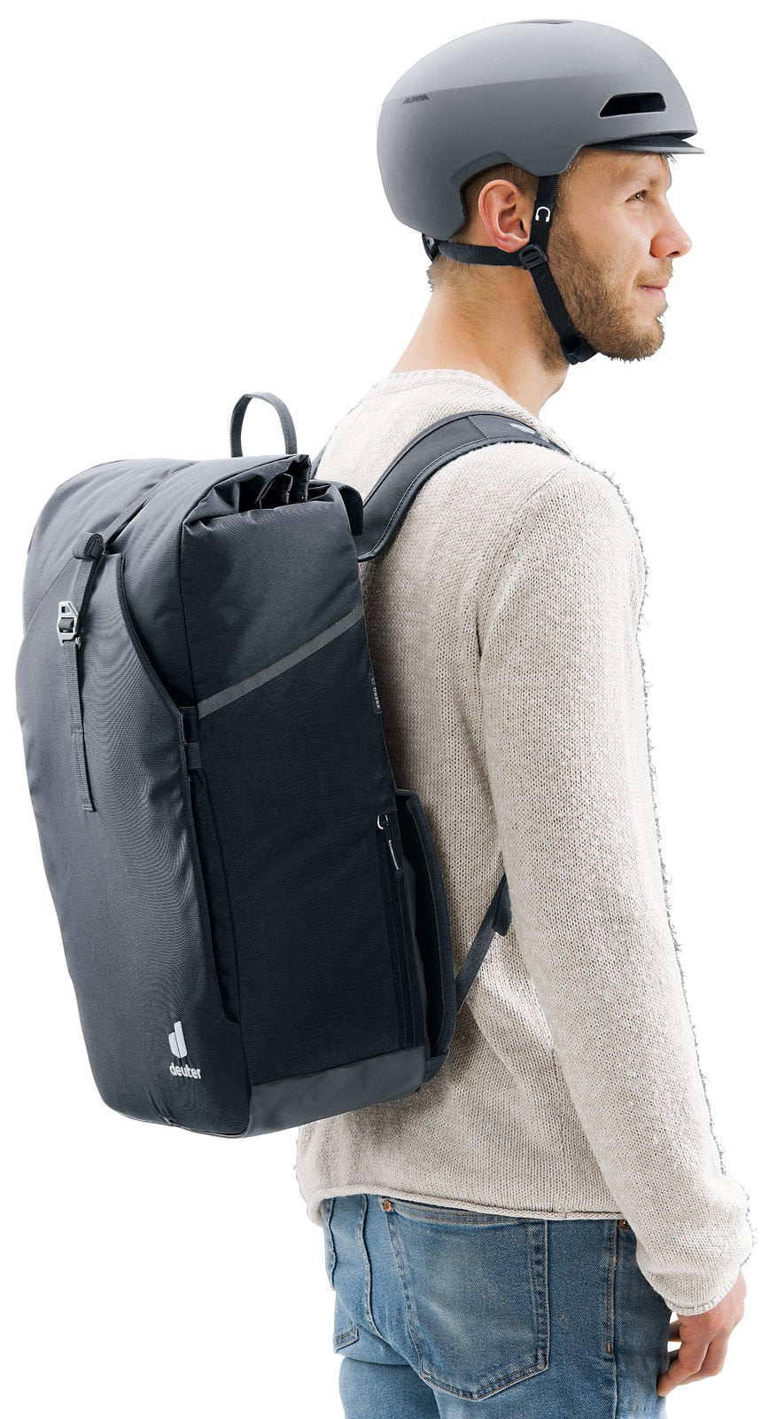 Man wearing the Deuter Xberg 25 as a backpack, side view