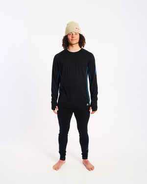 Full-length front view of the XTM Valentino Active200 merino top worn with matching pants
