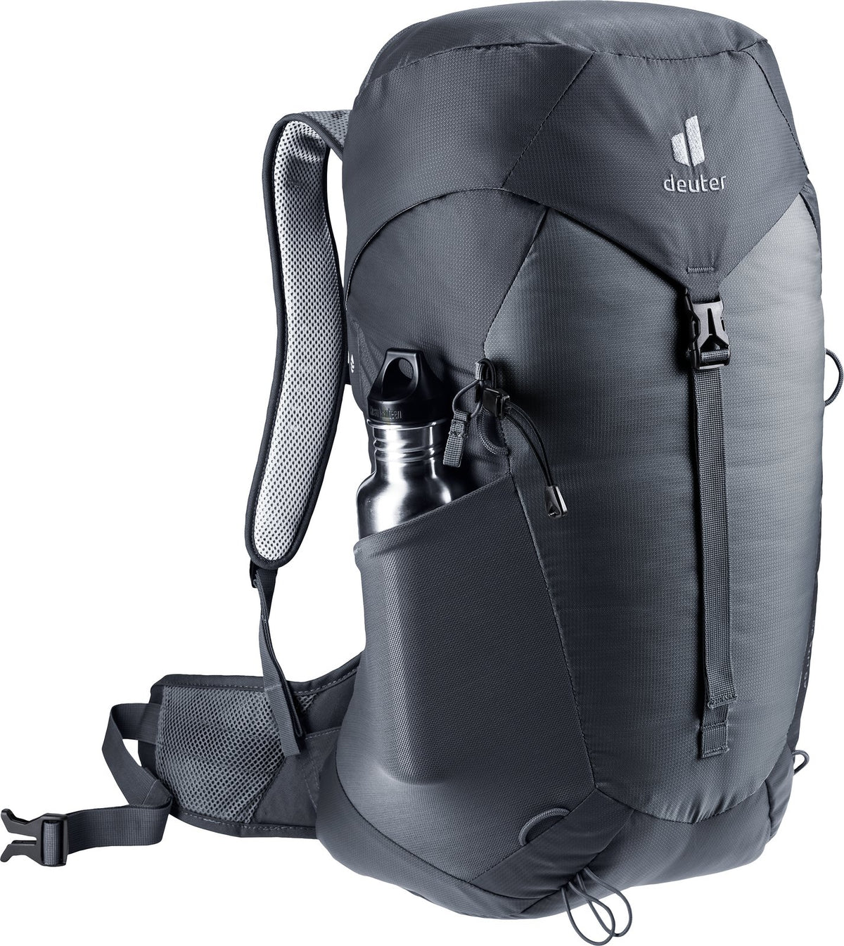Deuter AC Lite 30 in Black with a steel drink bottle in the mesh side pocket