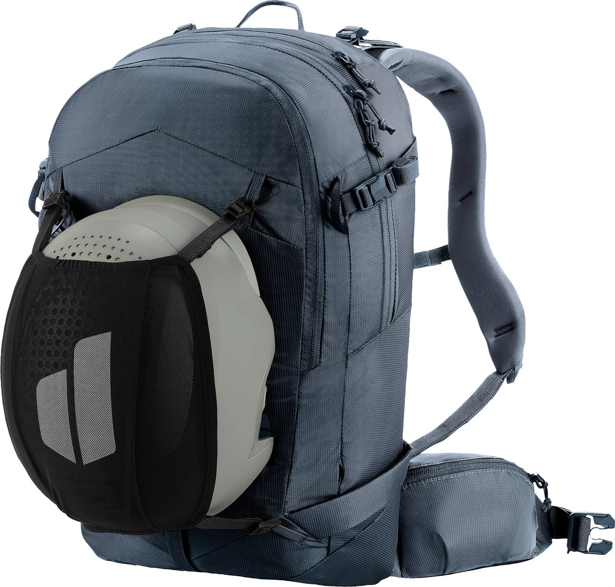 Deuter Freerider 22 SL carrying a ski helmet in the detachable mesh helmet holder