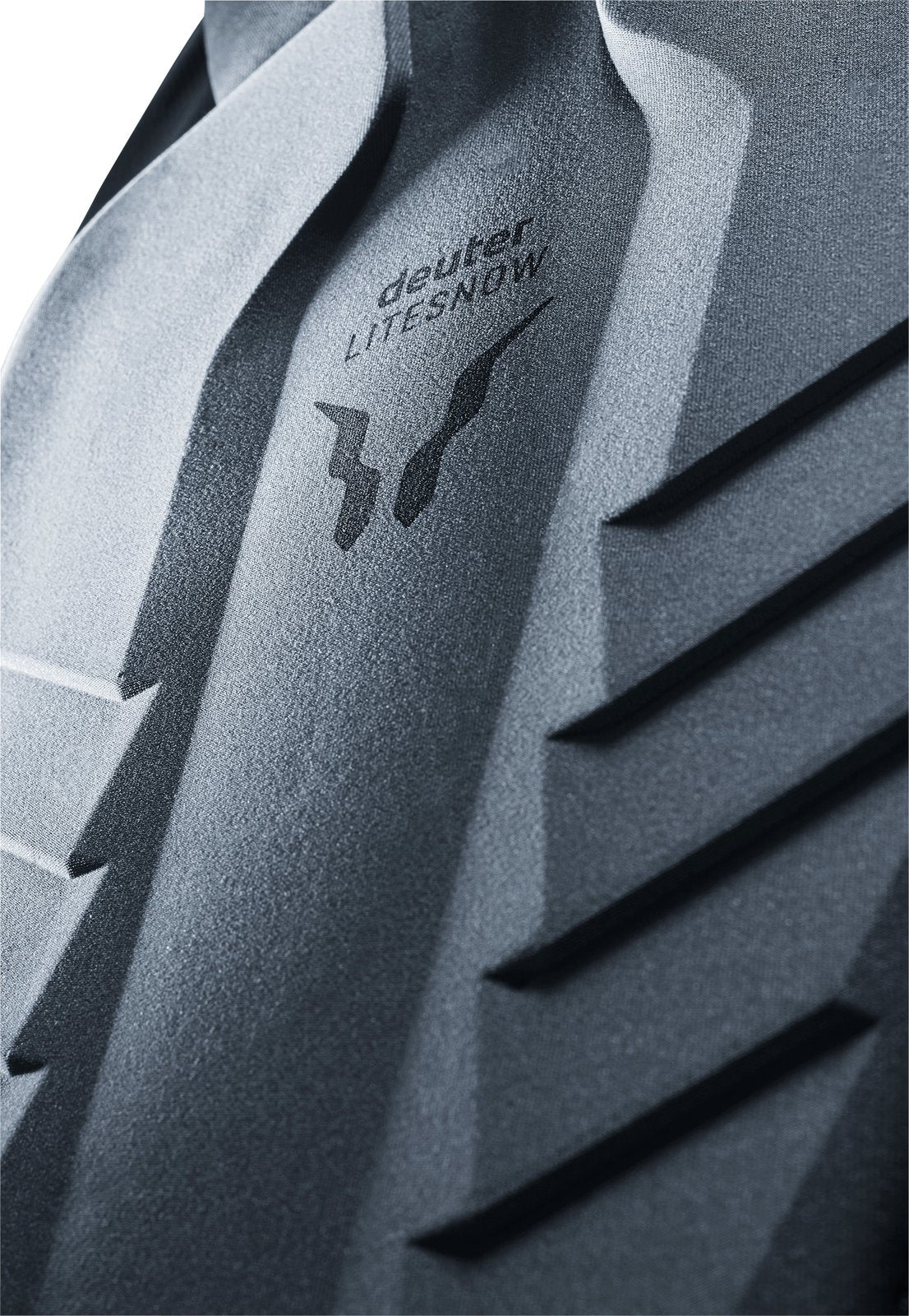 Close-up of the LiteSnow back padding with recessed, snow-shedding channels