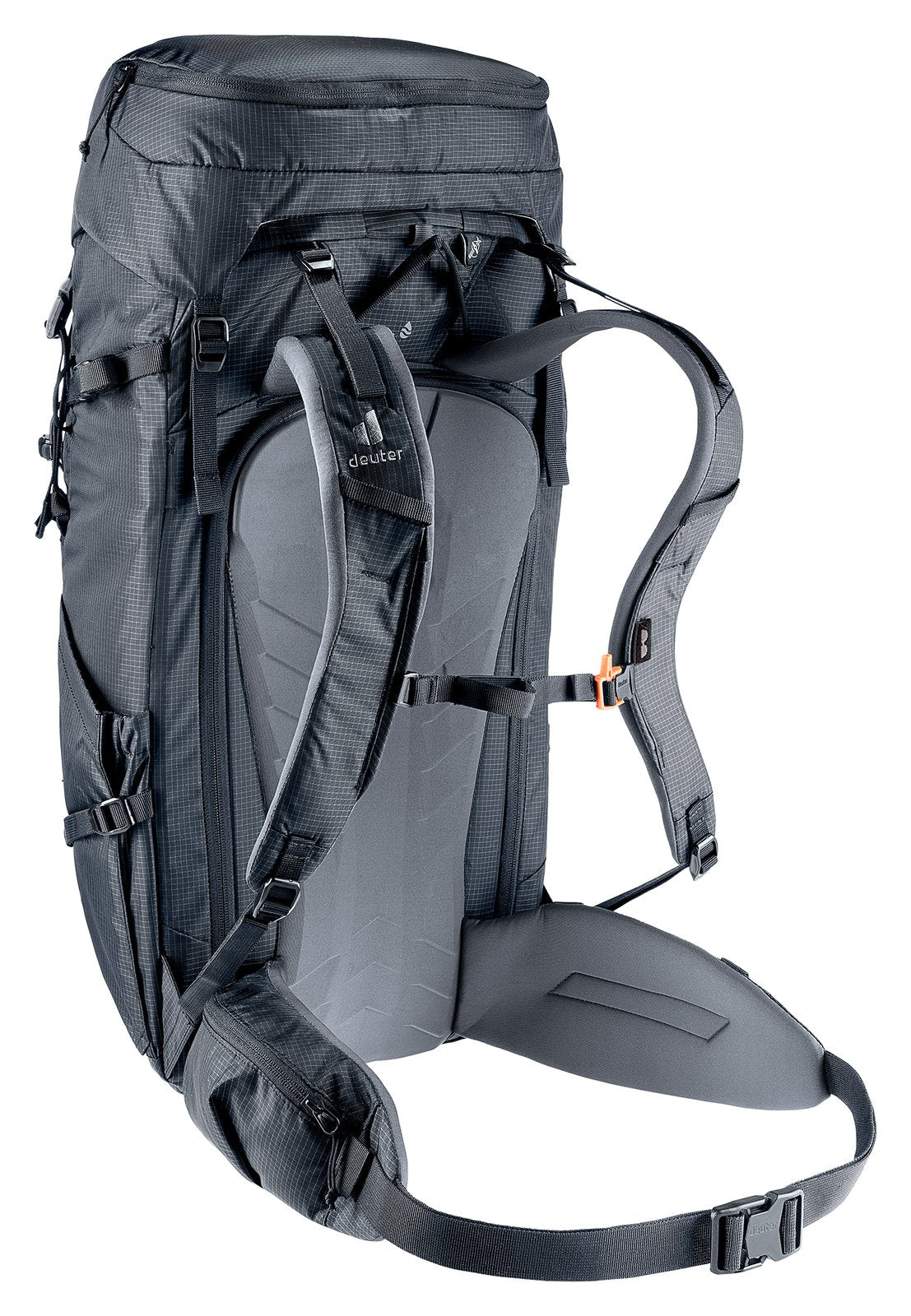 Deuter Freescape Tour 40, rear three-quarter view of the back panel zip
