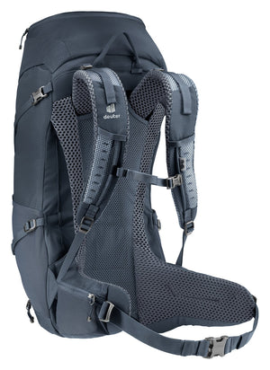 Deuter Futura 32 rear three-quarter view of the ActiveFit shoulder straps and sternum strap