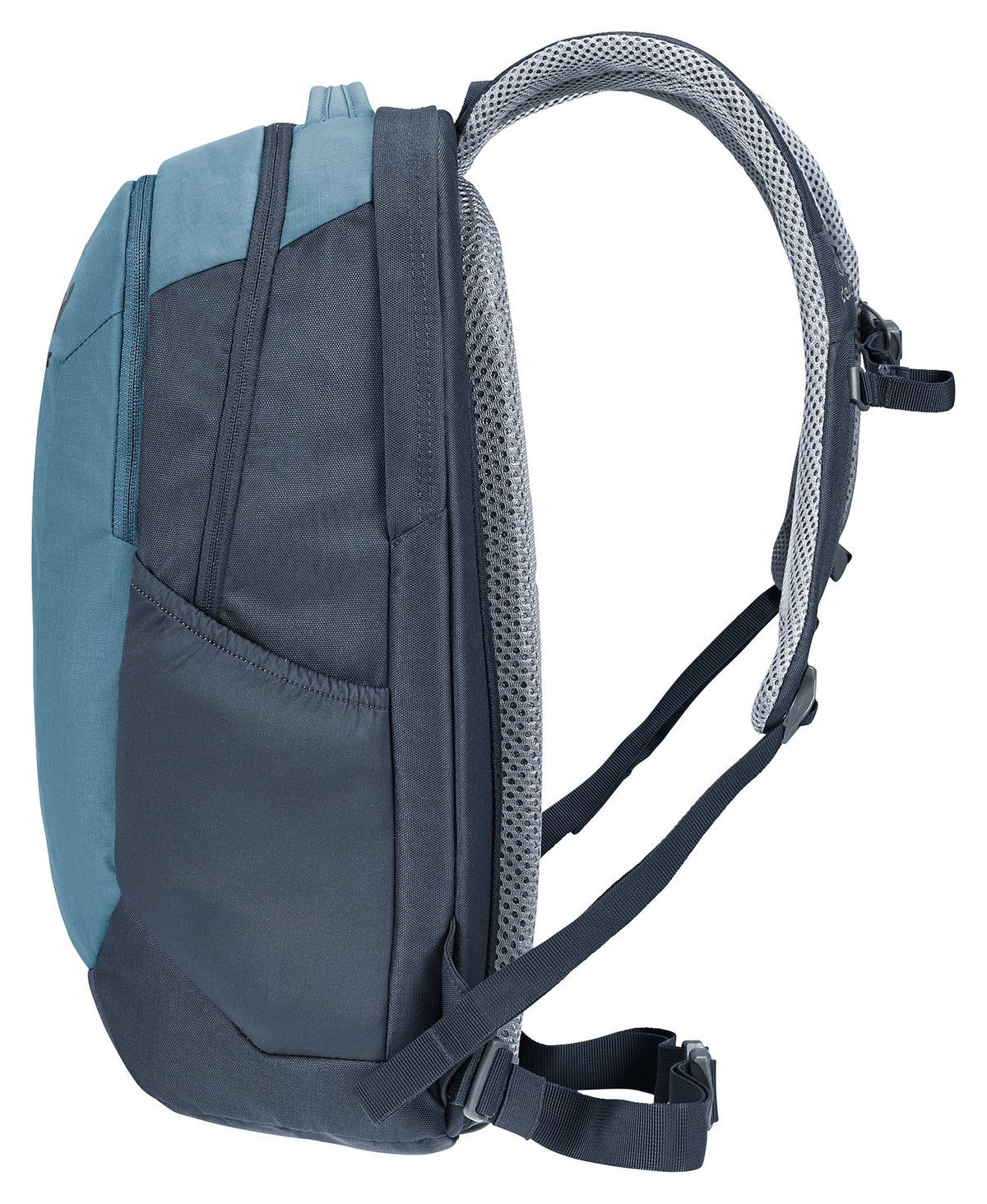 Deuter Giga side view of the slim profile and shoulder harness