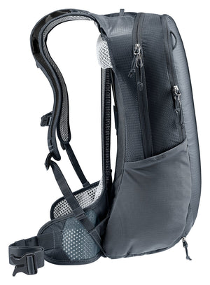 Deuter Race Air 10 side profile showing the gap behind the mesh back