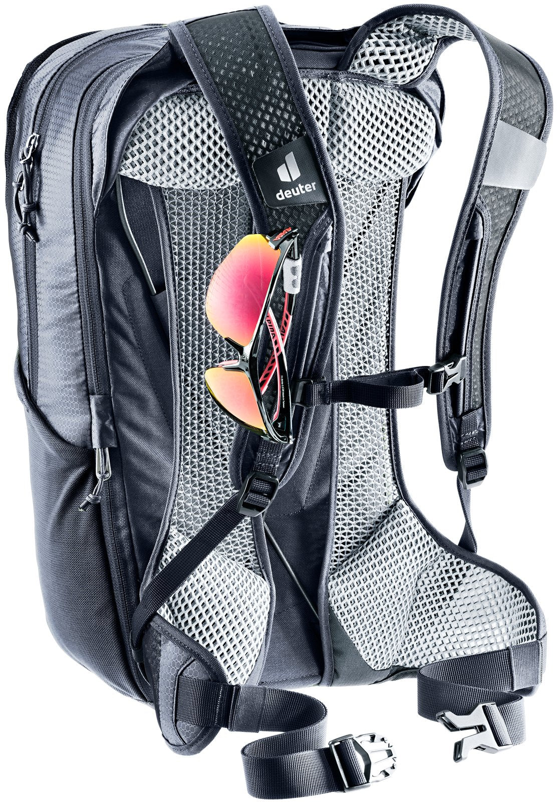 Deuter Race Air 14+3 with sunglasses in the glasses stow on the shoulder strap