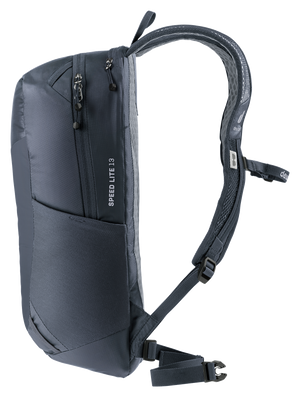 Deuter Speed Lite 13 side view of the mesh side pocket and Speed Lite 13 logo