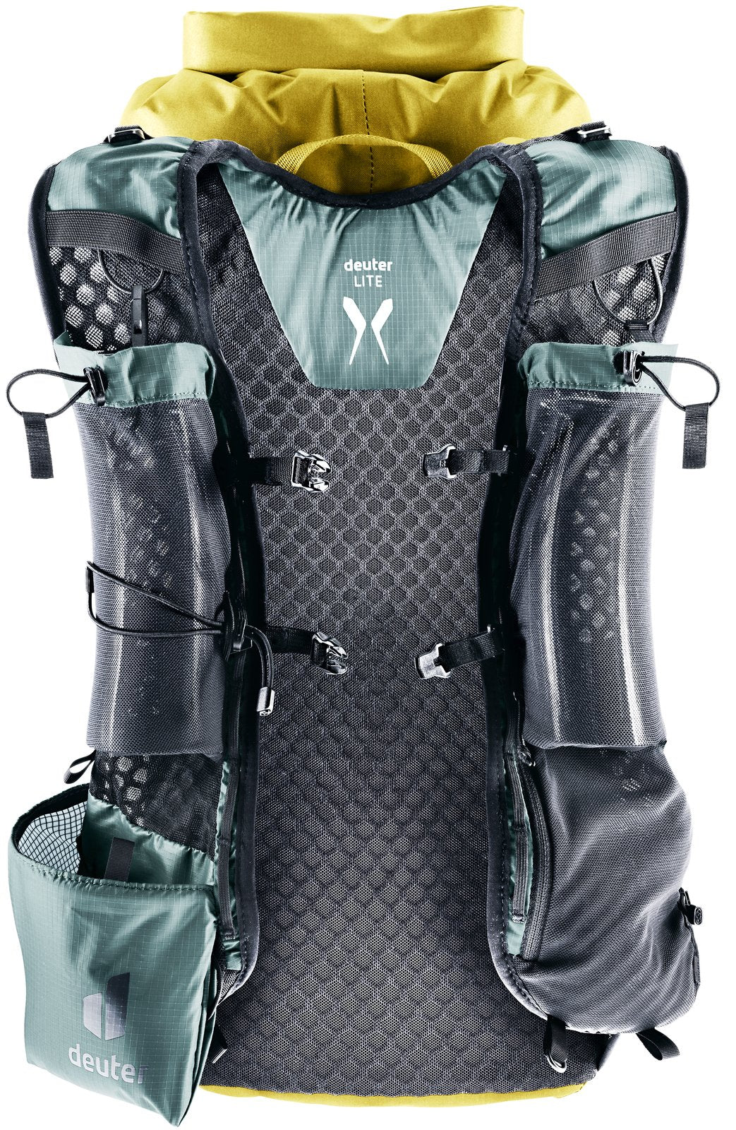 Deuter Vertrail 16 vest harness with soft flask pouches and sternum straps